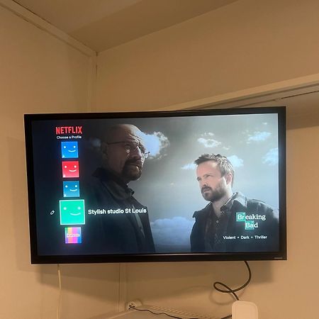 Dnn - Stylish Studio - Free Wifi, Netflix And Parking - Min Away To Basel And Airport - Dishwasher, Washing Machine Сен-Луї Екстер'єр фото